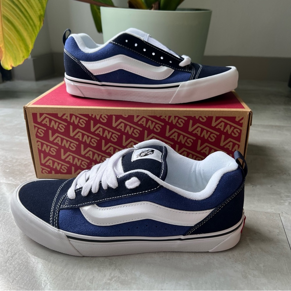 NWT VANS knu skool size men's 9.5 skateboarding chunky blue